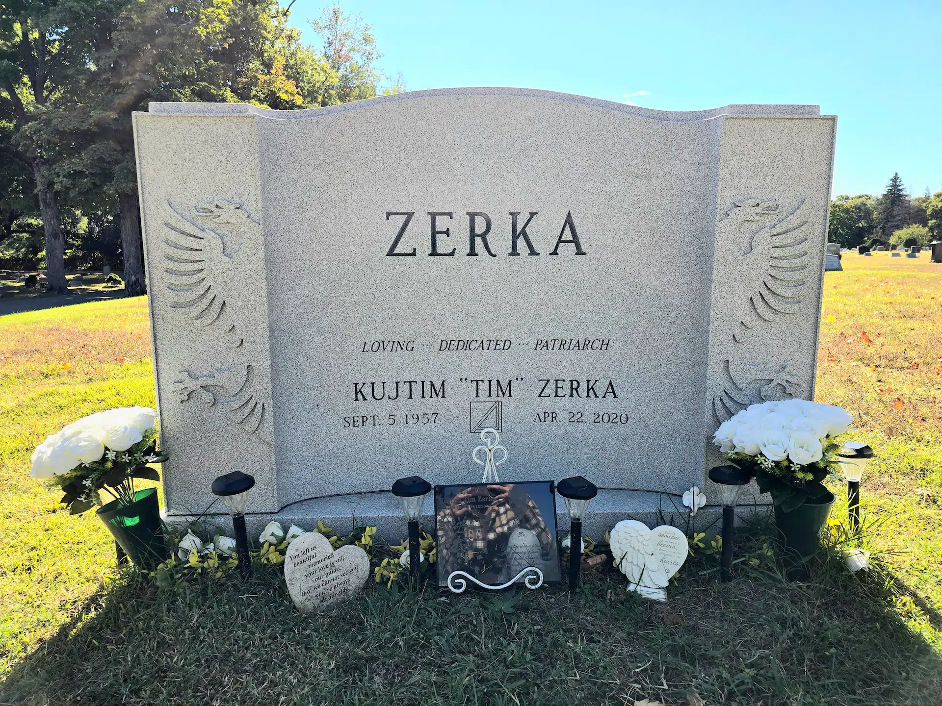 Granite Headstones Online hand-carved by Online Headstone Shop in NJ — image 4